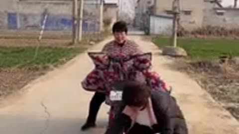 Best Funny Videos 2023, Chinese Funny clips daily #shorts
