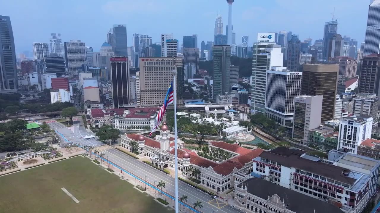 Captivating Scenic Views of the Enigmatic Metropolis