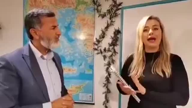 «Μόνο με 20 ευρώ φτιάχνουμε ΟΛΑ ΤΑ ΧΑΡΤΙΑ (των Πακιστανών)