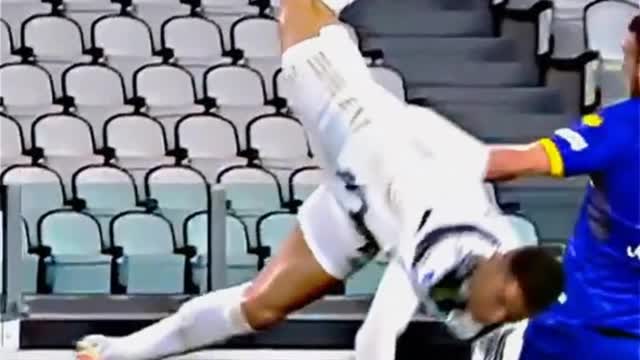 🥶😱 #cristiano #ronaldo #football #quandz6688