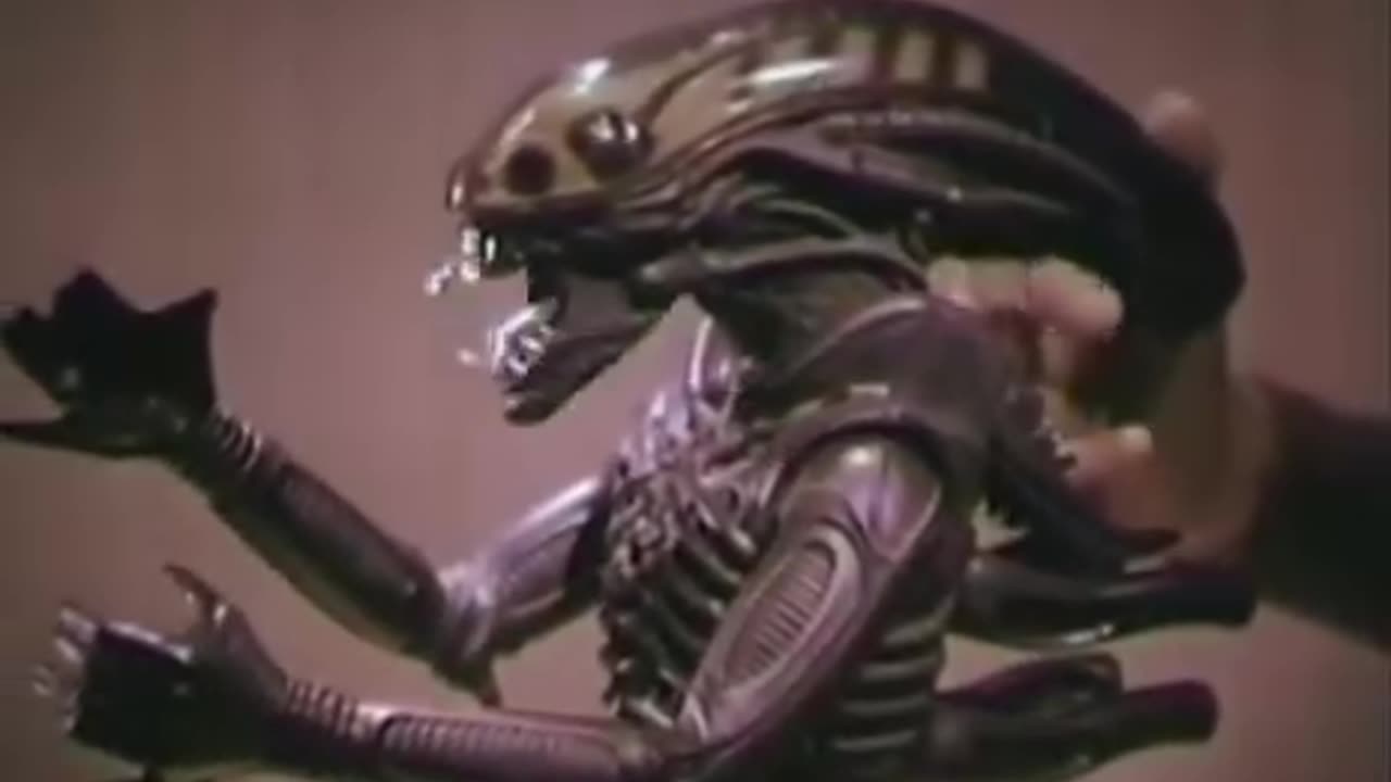 Alien Toy Commercial 1979