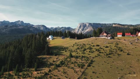 Outdoor aerial photography, recording the sunset scenery of rural towns in the United States