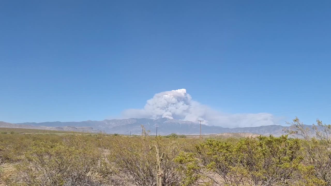 Ruidoso, NM fires Timelapse 6/17/24 viewed from Three Rivers