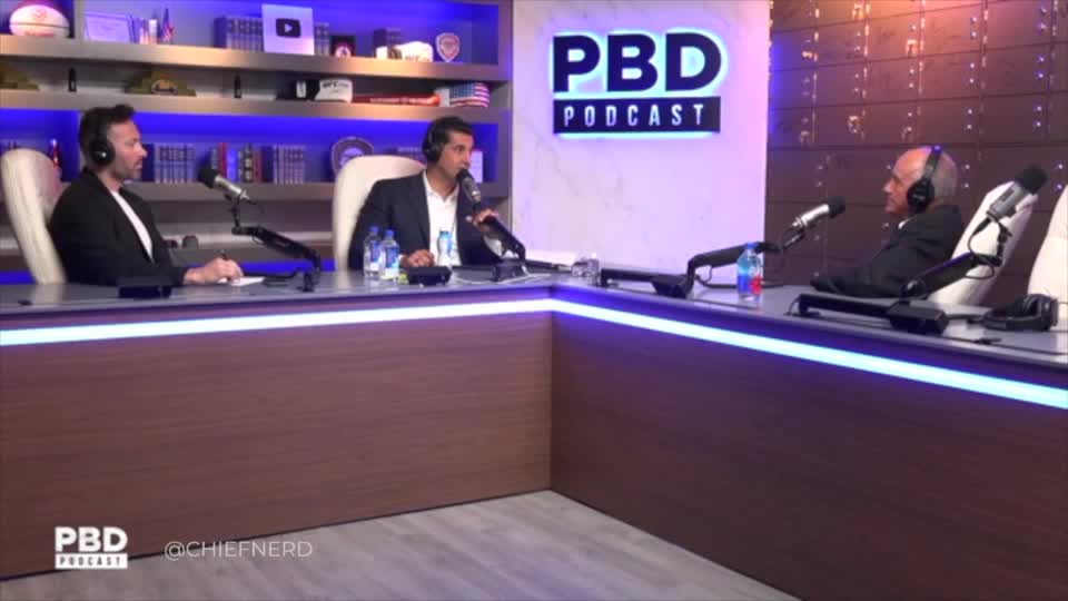 Eksperti i Armëve Bërthamore Dr. Peter Pry thotë se zgjedhjet e vitit 2020 u vodhën...