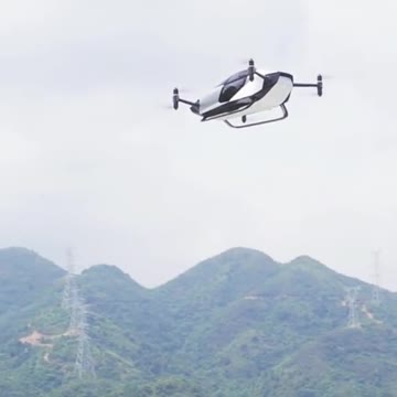 FLYING CAR #short #shorts #shortsvideo #fly #flipaclip #flying #flyingbeast #carryminati #car #moto