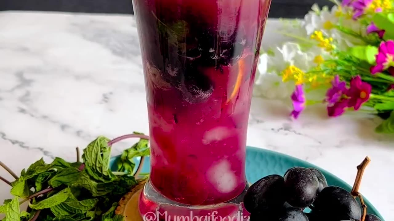 Colorful juice for summer 🏝️🌞