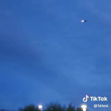 A SUPER JET MAYBE? WHAT ELSE COULD IT BE? AN ALIEN HA!