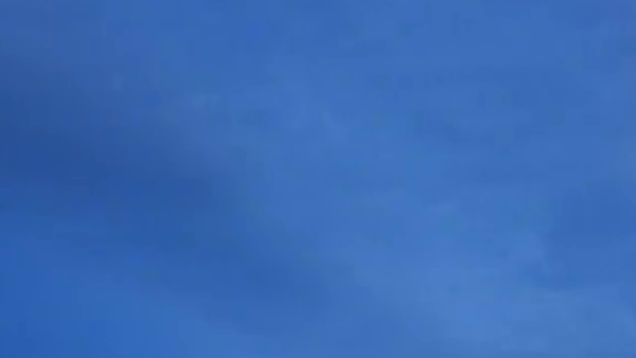 A SUPER JET MAYBE? WHAT ELSE COULD IT BE? AN ALIEN HA!