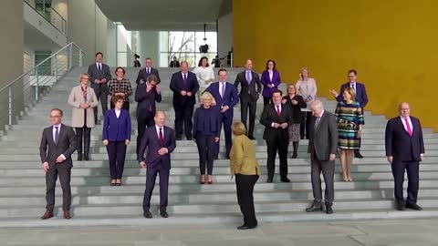 Germany's Merkel holds her last Cabinet meeting