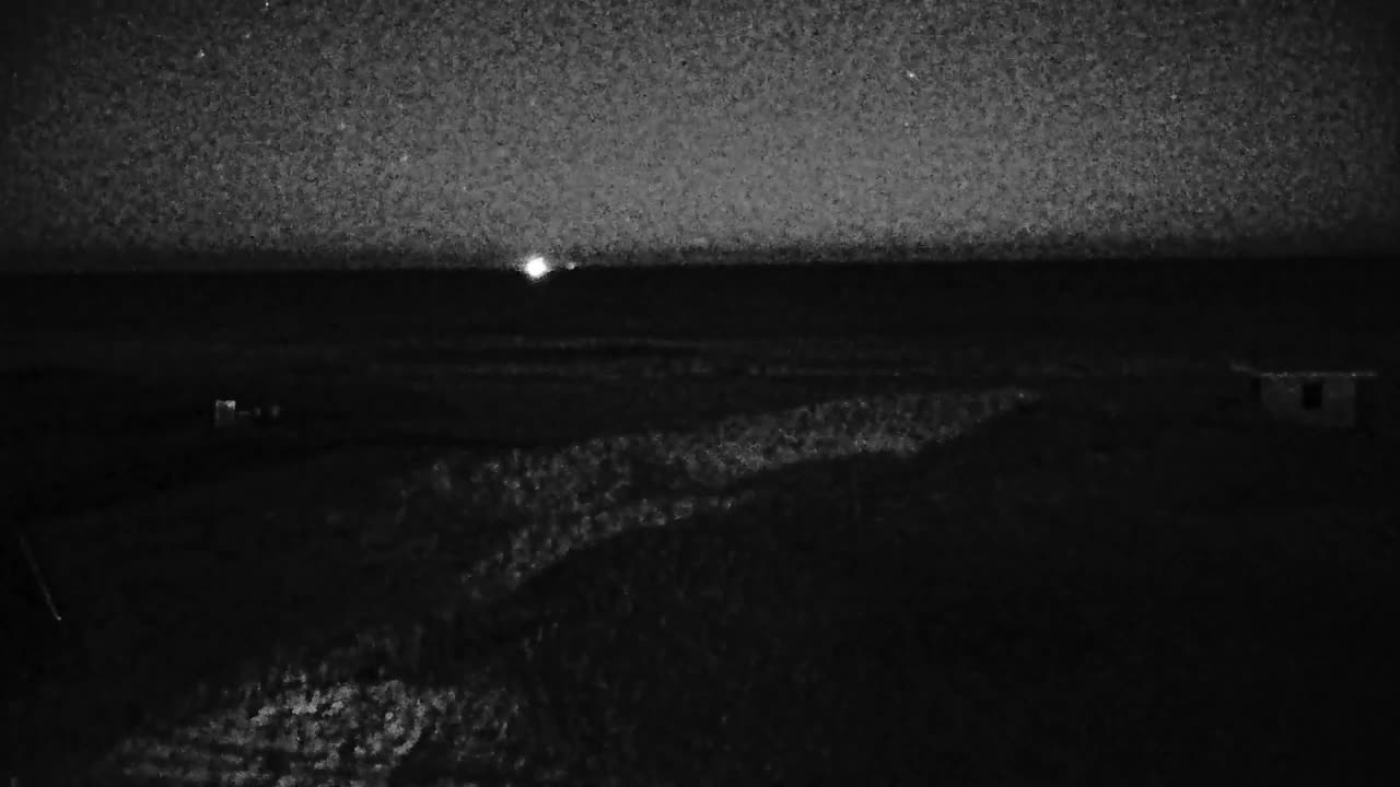 DRONES/BRIGHT LIGHTS off the beach in New Jersey (Clip 3)