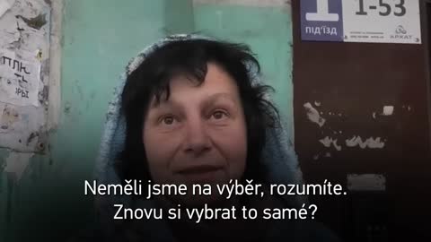 Obyvatelka Mariupolu o klaunovi Zelenském