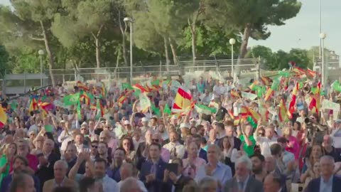 Abascal, Monasterio y Ortega Smith: "VOX es sólo fiel a sus principios y votantes" (2)