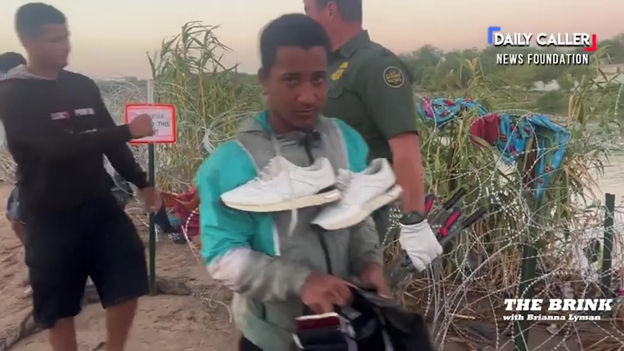 TheDC Shorts-Bye Bye Barbed Wire. Biden Admin Forces Texas to Remove Border Protection.