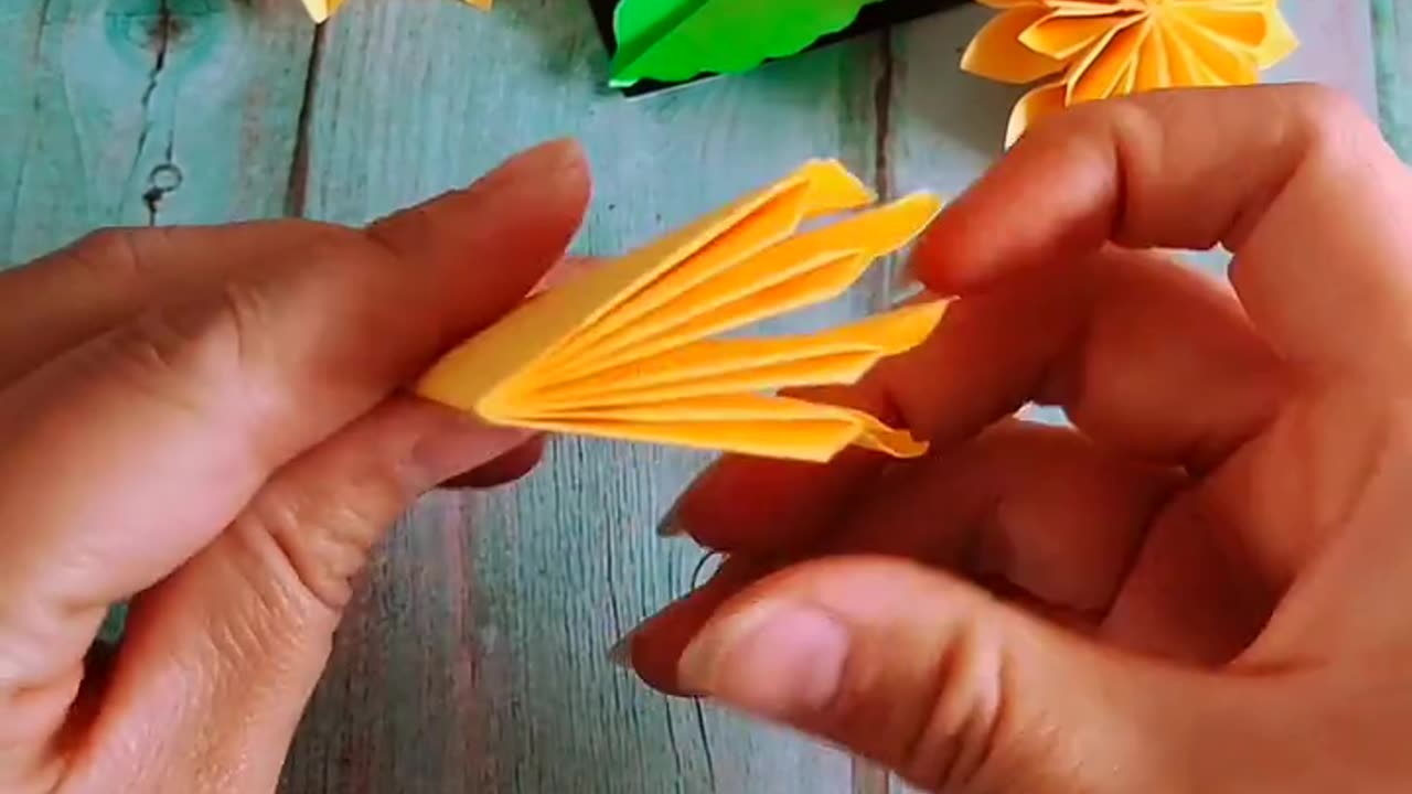 How to Make Flower Crafts from Origami Paper