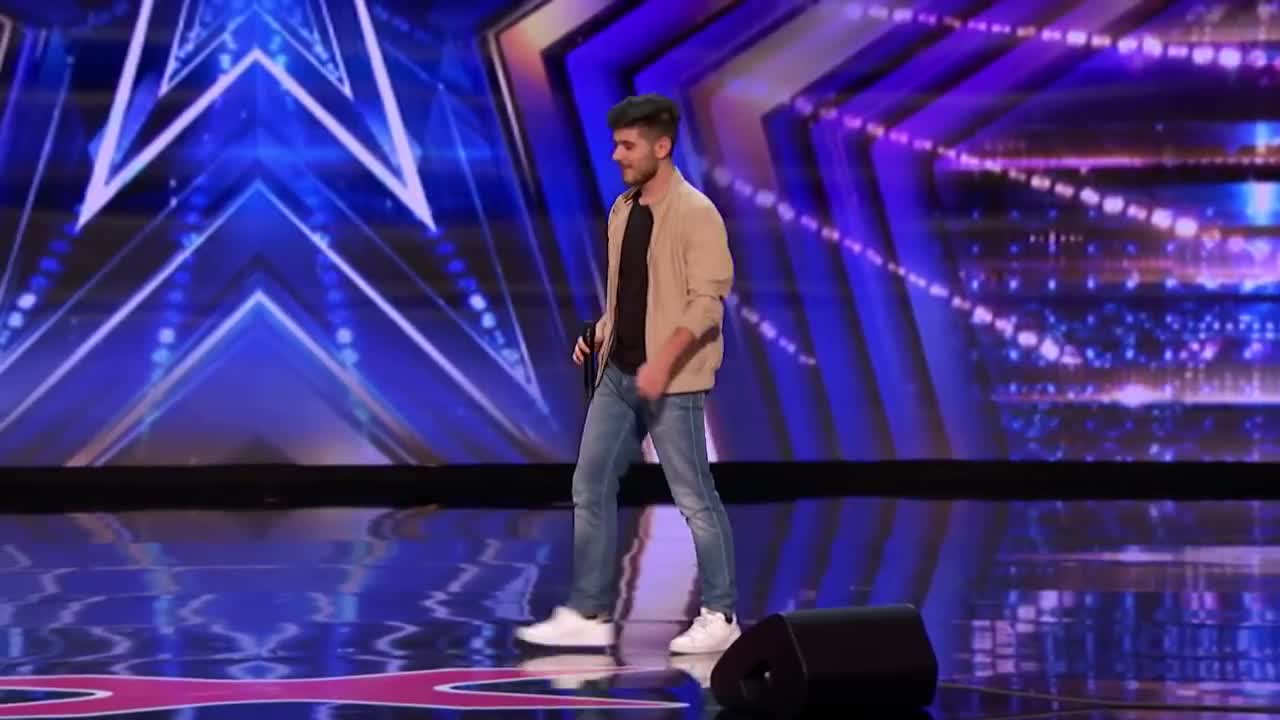 los encantos de Luca una tras otra | AGT AUDITION