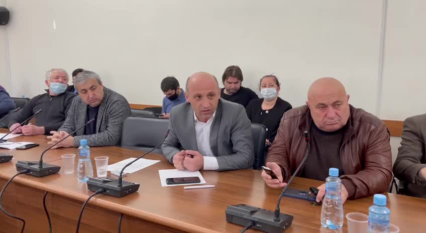 Алмасхан Ардзинба - Это инициатива и приглашение Парламента. То, что произошло, вы все видите