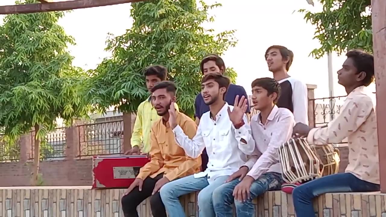 Tere Bin Nai Lagda Dil Mera Dholna Singing Pakistani Boys