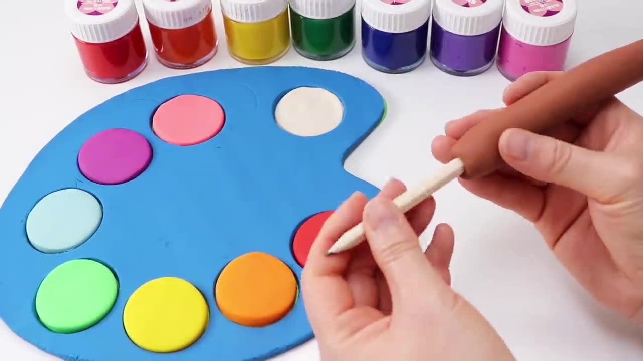 DIY How to Make Rainbow Art Palette and Color Brush with Play Doh