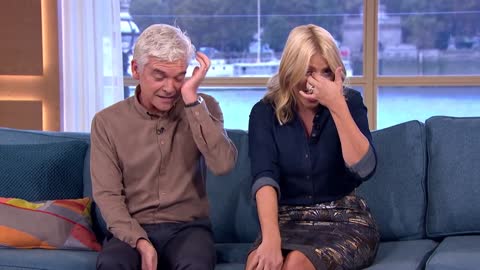 Holly Makes A Funny Noise And Leaves Phillip In Tears Of Laughter | This Morning