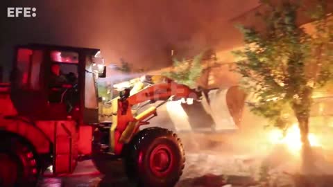 Al menos 36 muertos por un incendio en una fábrica en el centro de China