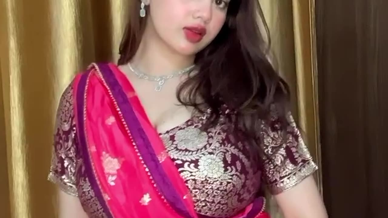 India saree style hot girls and saree lover ❤️