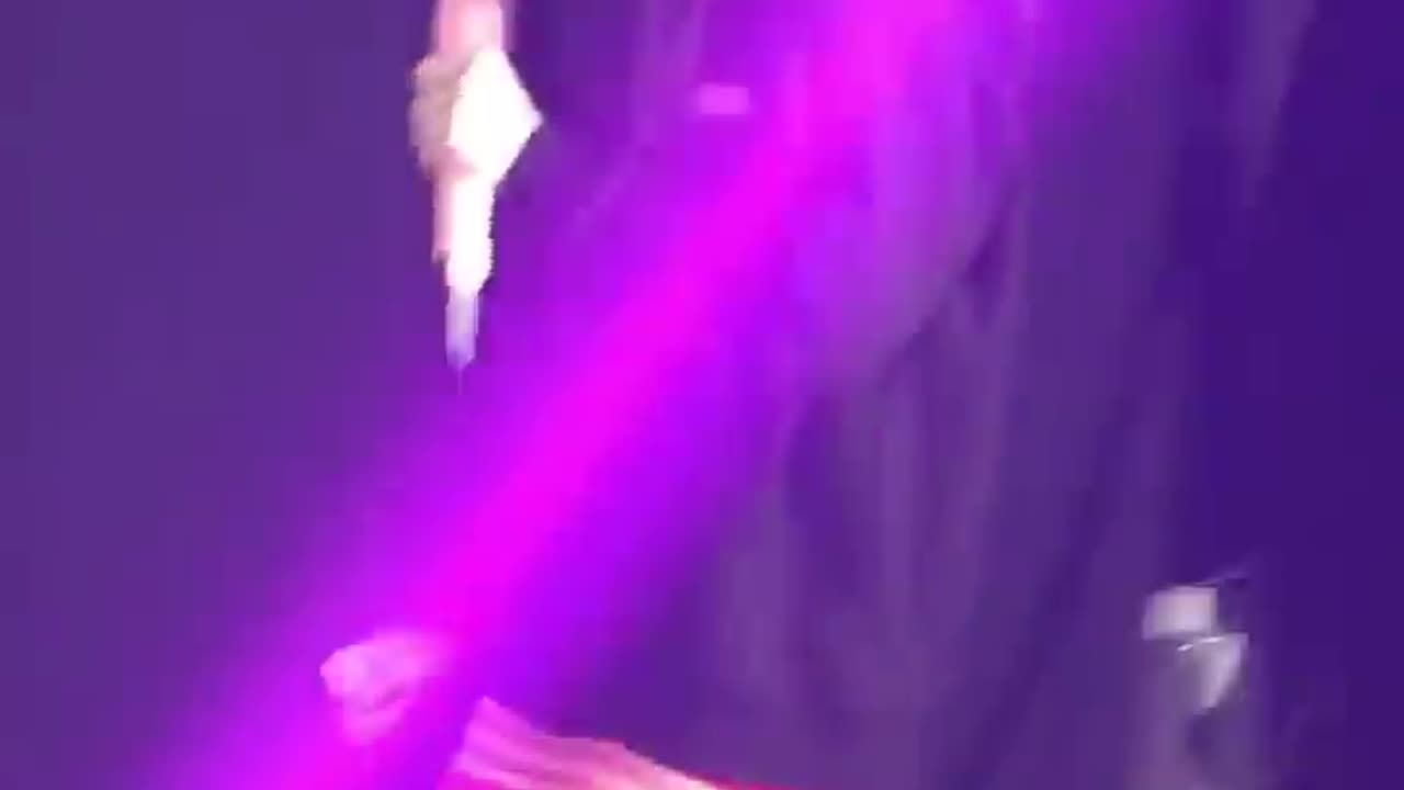Jiso Rapping at BORNPINK Concert