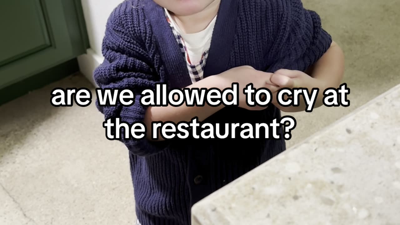 Mom Explains Restaurant Rules to Her Daughter