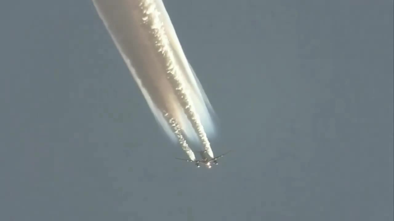 ChemTRAILS💨 Breathe it all in!…