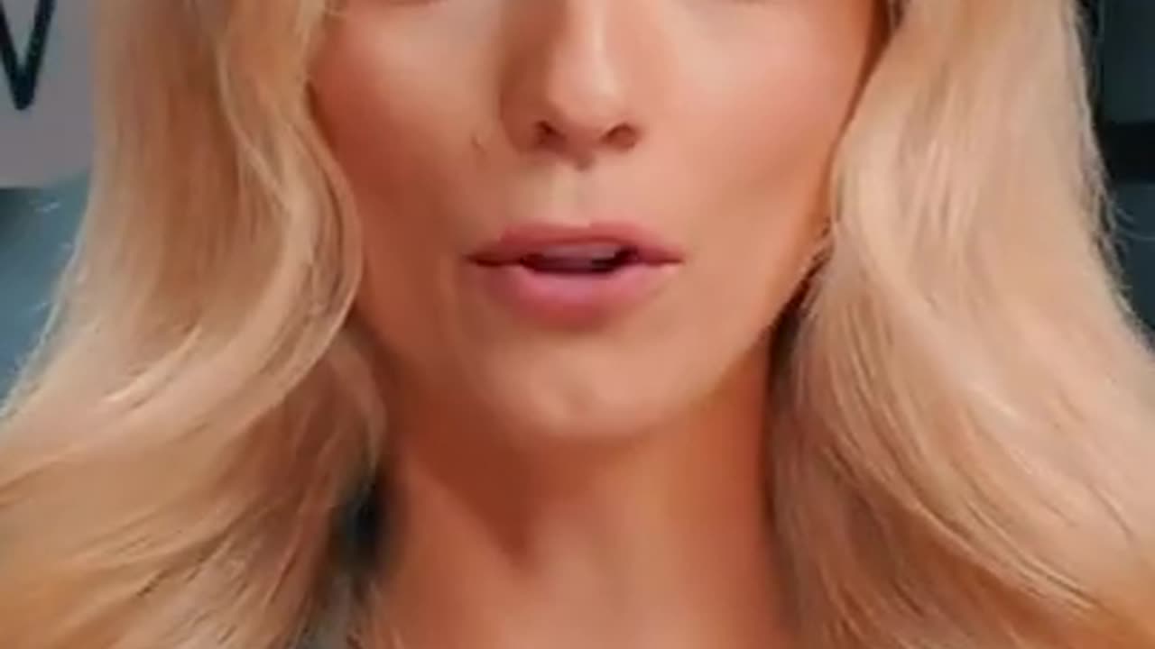 cringe-demi-lovato-has-serious-gender-confusion