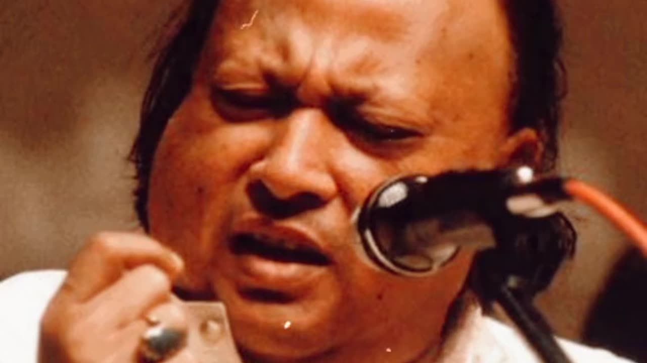 Nusrat Fateh Ali khan استاد نصرت فتح علی خان بہت خوبصورت کلام