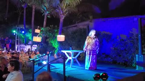 Nancy Reed Rocks The Ron Paul Dinner At Anarchapulco