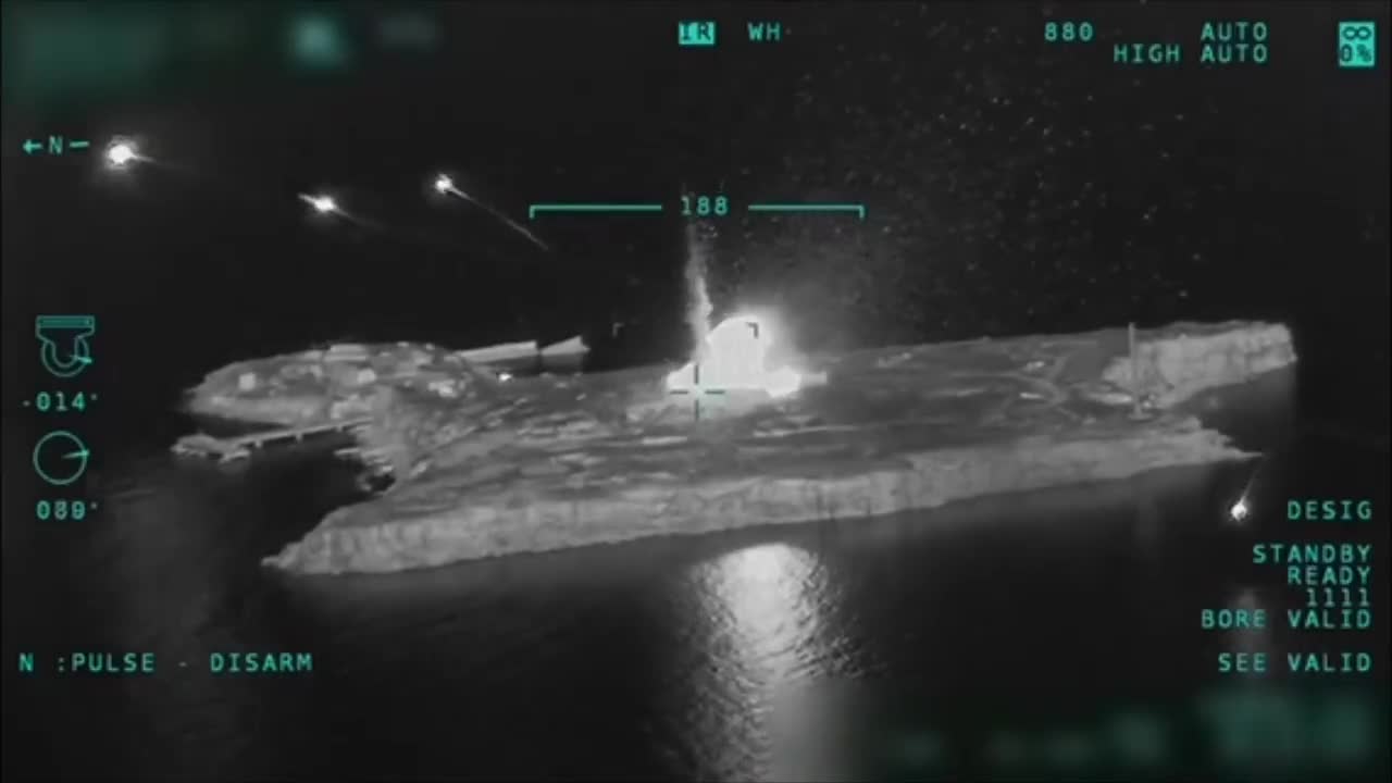 The Ukrainian Air force, two Ukrainian Su-27 striking Russian on the famous Snake Island