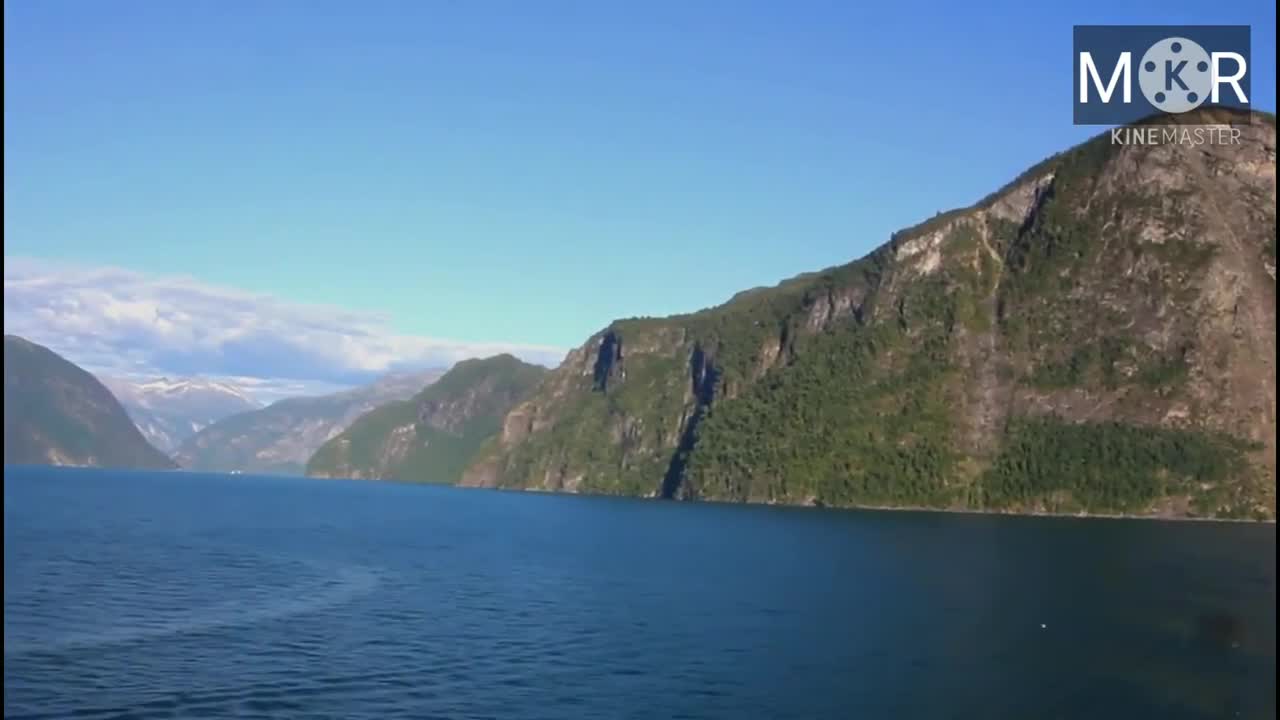 Beautiful nature _ beautiful stream _ relaxing nature _river flowing short video _ river water flow