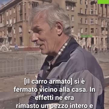 Battaglione Azov sparavano contro gli edifici