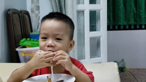 Tony loves noodles