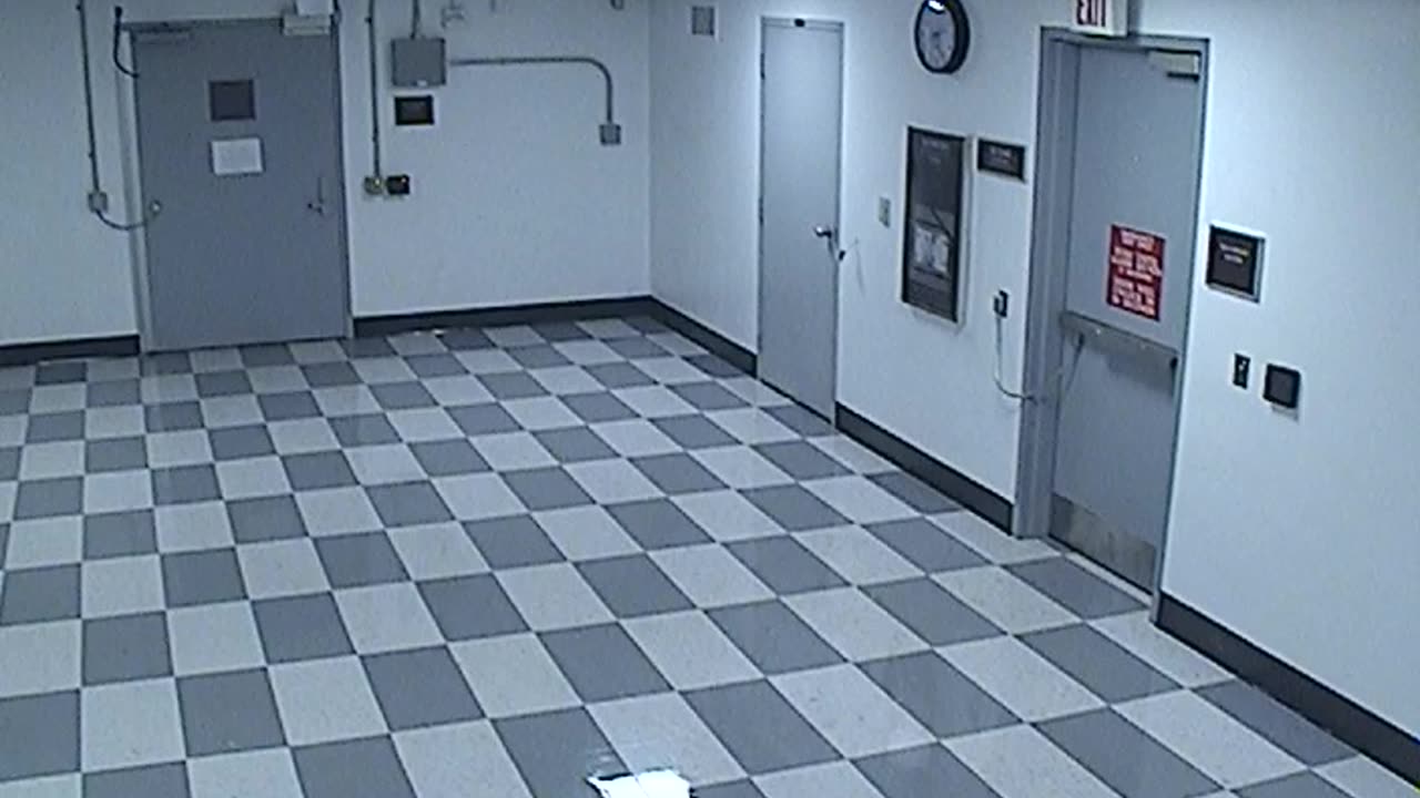 6024RHOBG1G101BLobbyEntry_2021-01-06_01h20min00s520ms.mp4