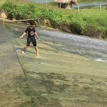 The Way I Skateboard on Water