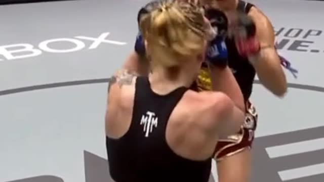 Janet Todd Savage Muay Thai Liver Kick Knockout