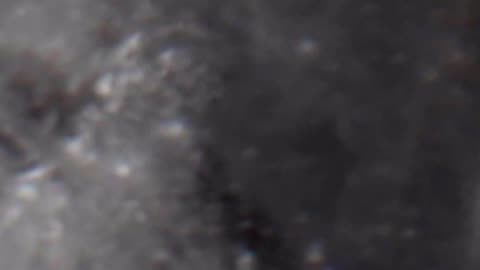 5 lignes qui quitte le cratère Manilius