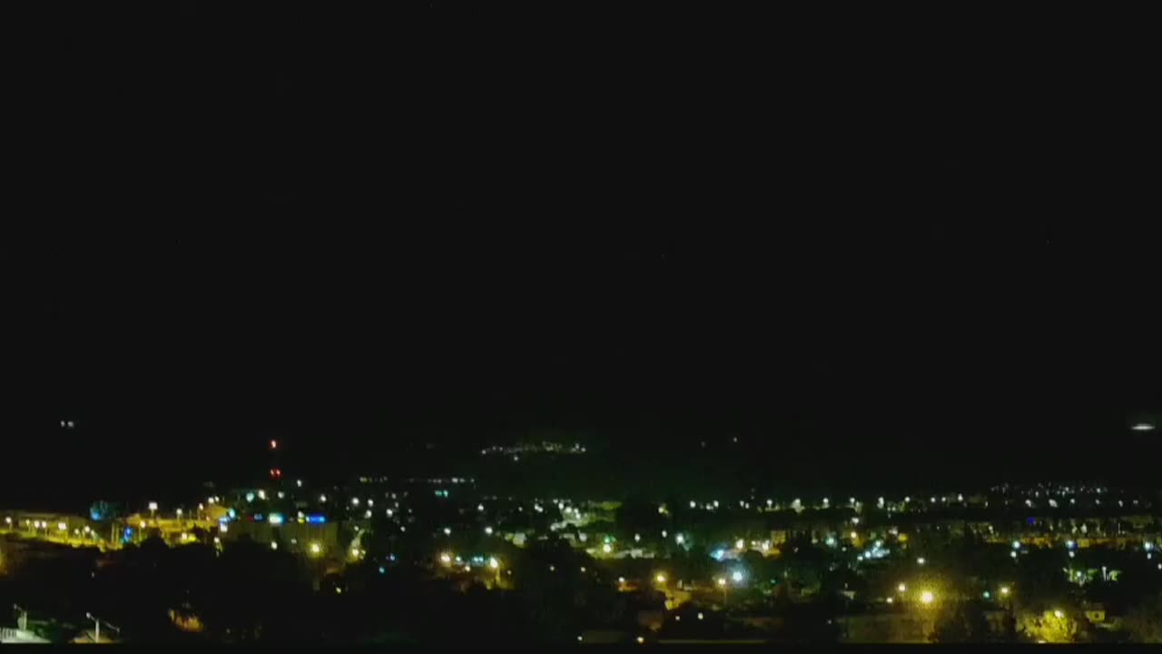 There seems to have been what sounded like heavy gunfire on a livestream from