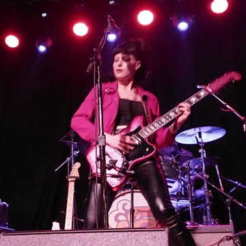 Olivia Jean - LIVE @ Eastside Bowl (Short 6)