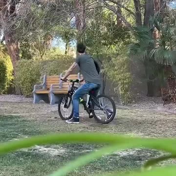 Instant Karma for bike thief!