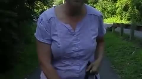 Insane Karen assaults legal e-bike rider for riding on a public path