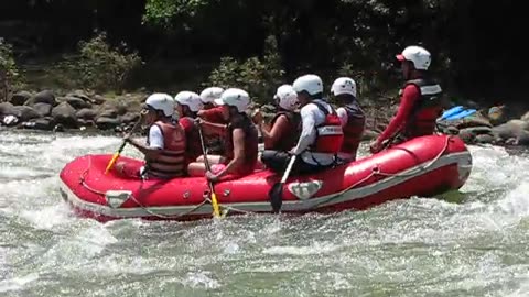 Having good time in Cagayan de Oro City's white water rafting