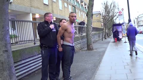 Fit Guy Pees On Police!!