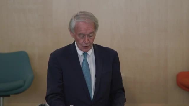 'Far-Right, Stolen, Illegitimate Supreme Court': Sen. Markey Slams SCOTUS Over EPA Ruling
