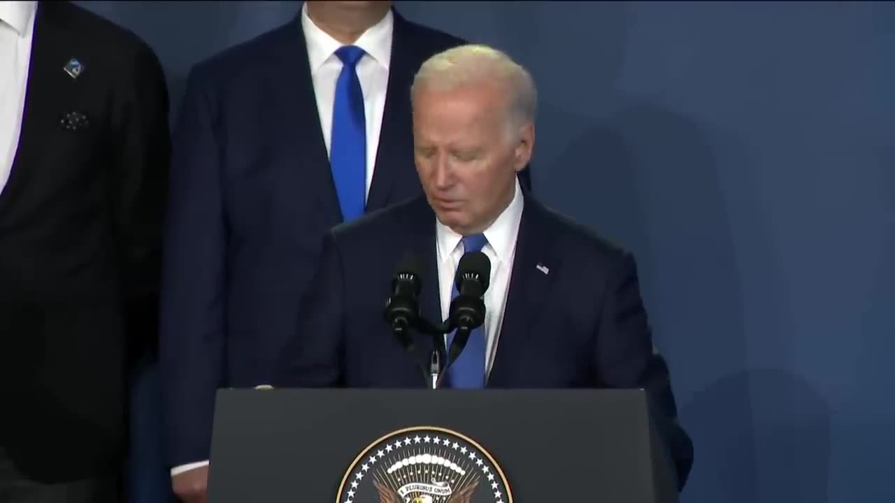 Biden Calls Zelenskyy "President Putin" At Nato Summit