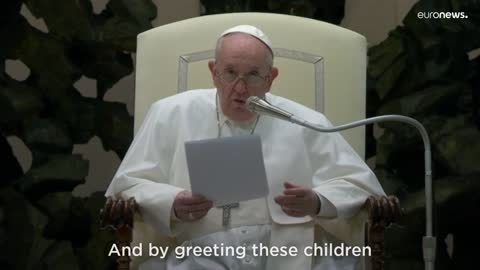 Pope greets Ukrainian children