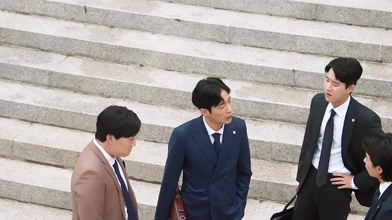 Love story of a Rich lady and Poor Boy couple Part 1