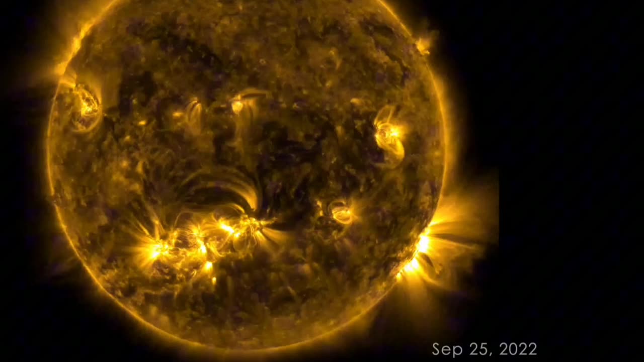 130 Days on the sun in 1 minutes